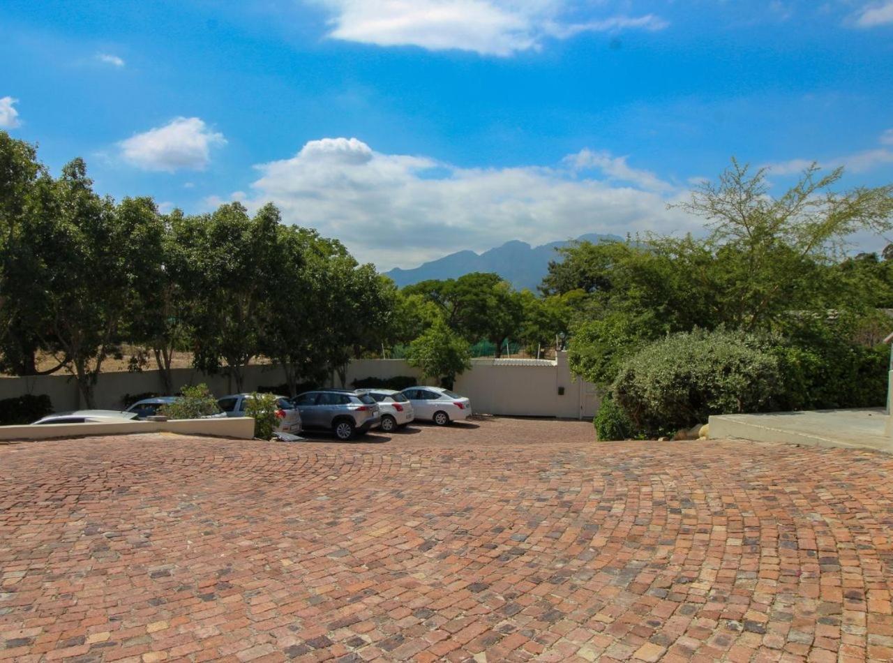 4 Piet Retief Hotel Stellenbosch Exterior foto